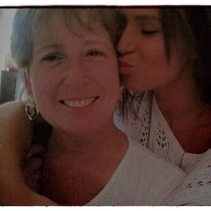 Meet your Posher, Lori-anne